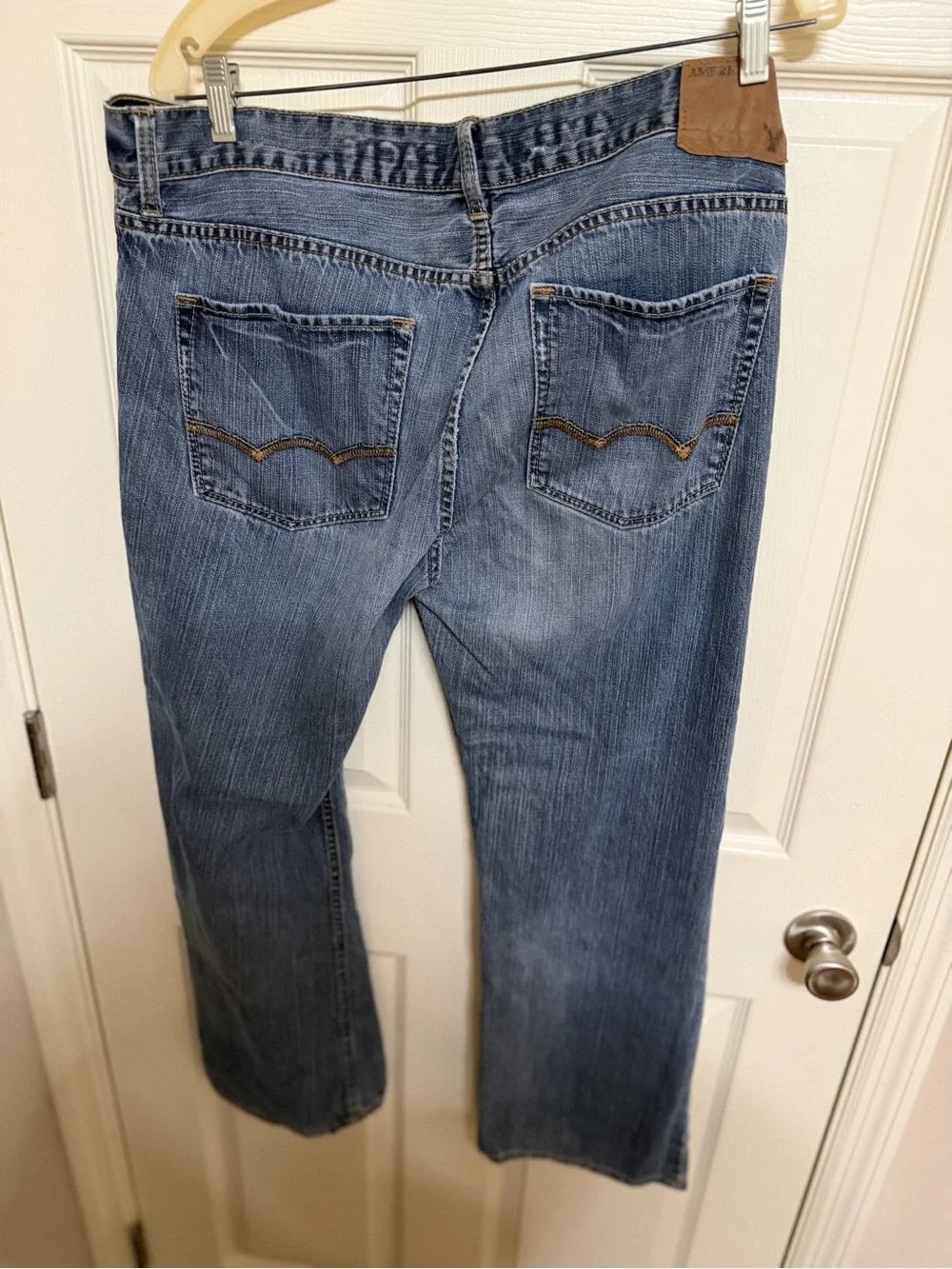 American Eagle Outfitters Low Rise Boot Jeans size 38x 30.